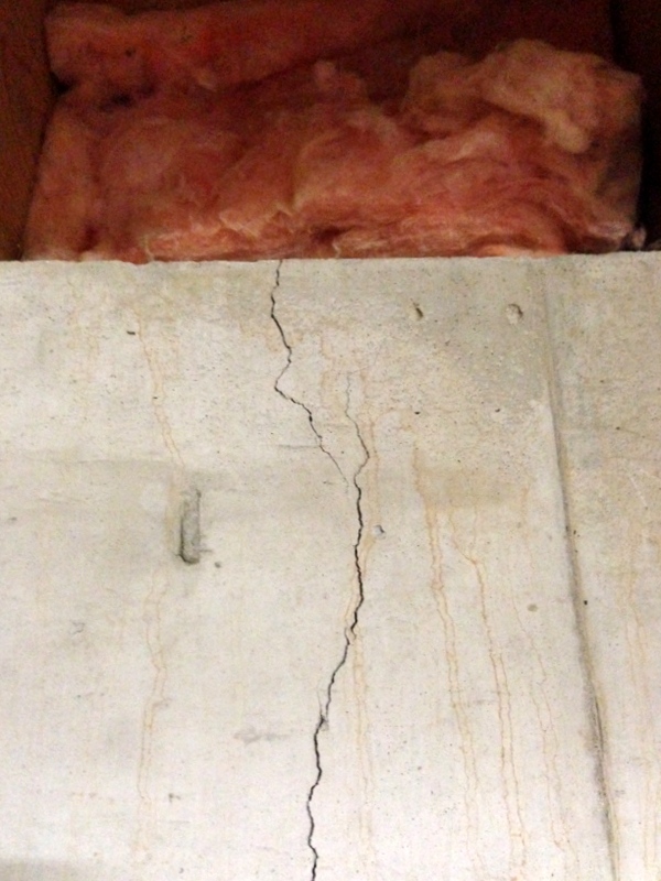 Important wall crack? Or not